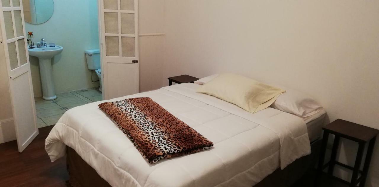 Casa Mayela Guest House ซานโฮเซ ภายนอก รูปภาพ